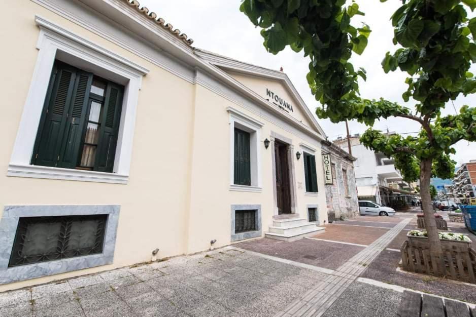 Ntouana Hotel Kalamata Esterno foto